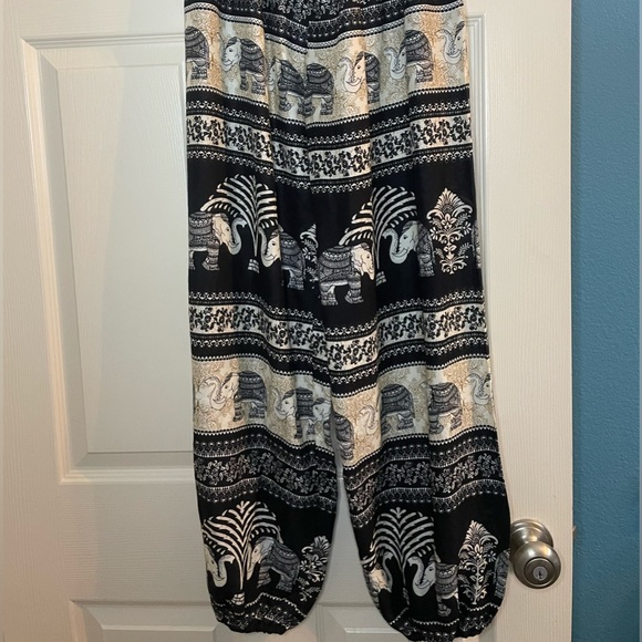 Exotic Balloon Pant Elephant Print - Picture 5 of 5